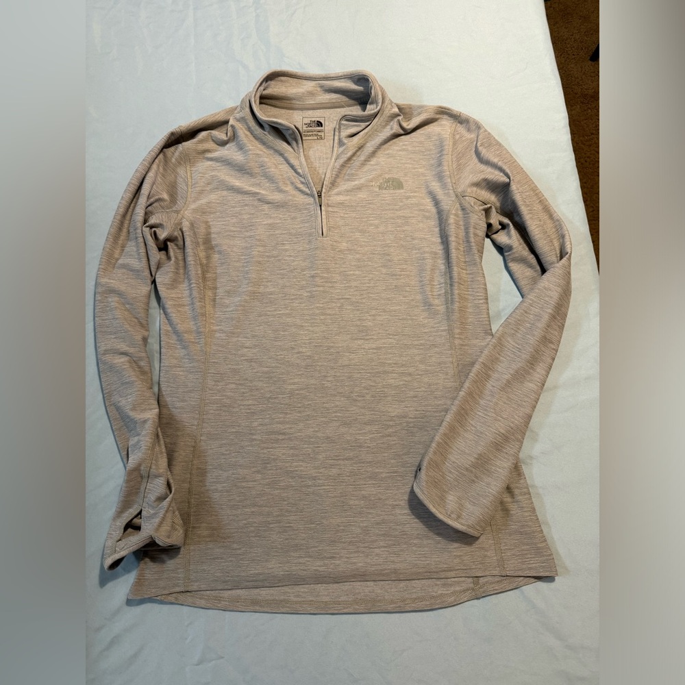 The north face 1/4 zip large women’s